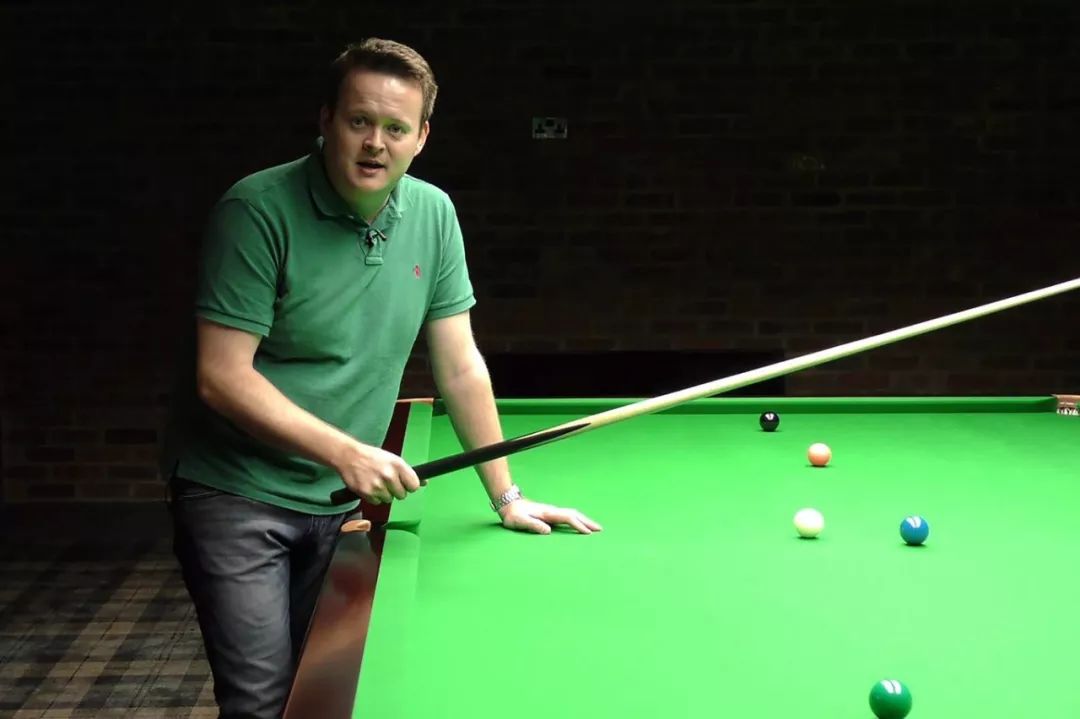 仅在泳池中 仅在泳池中