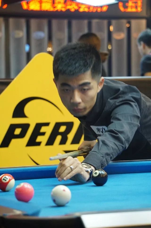 尤其是年轻 尤其是年轻