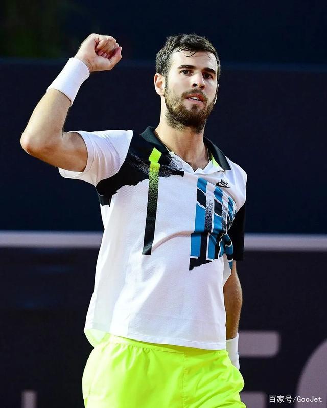 二人在球场 二人在球场