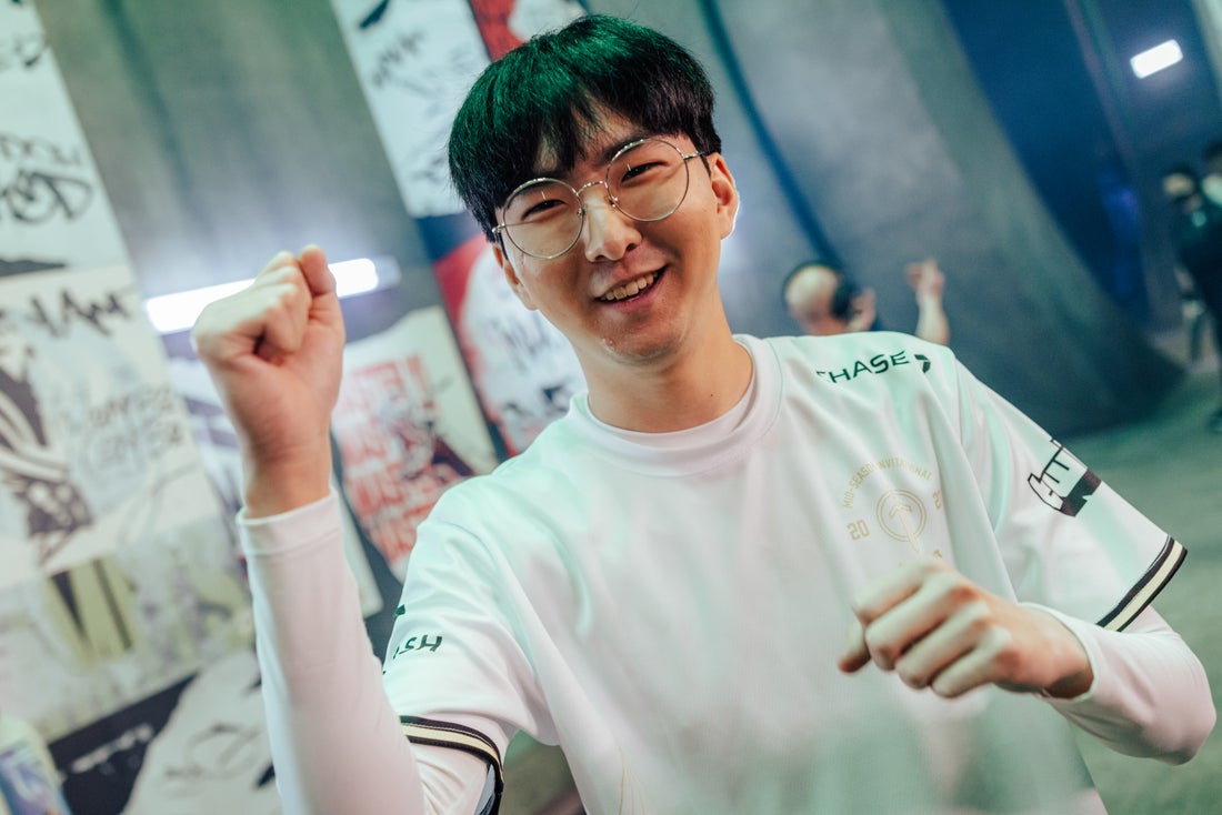 也是对球迷 也是对球迷