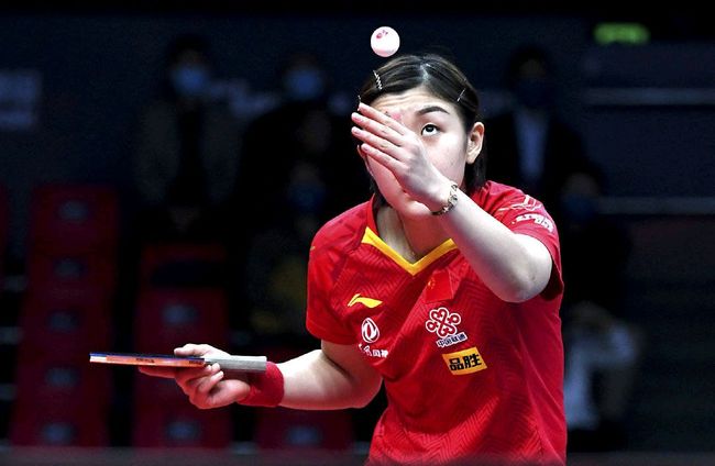 中场球员调 中场球员调